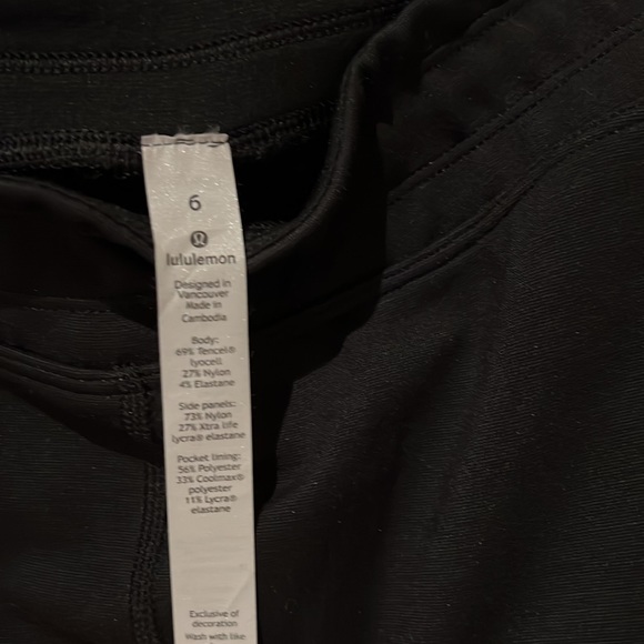 Lululemon wide leg track pant - Picture 4 of 5